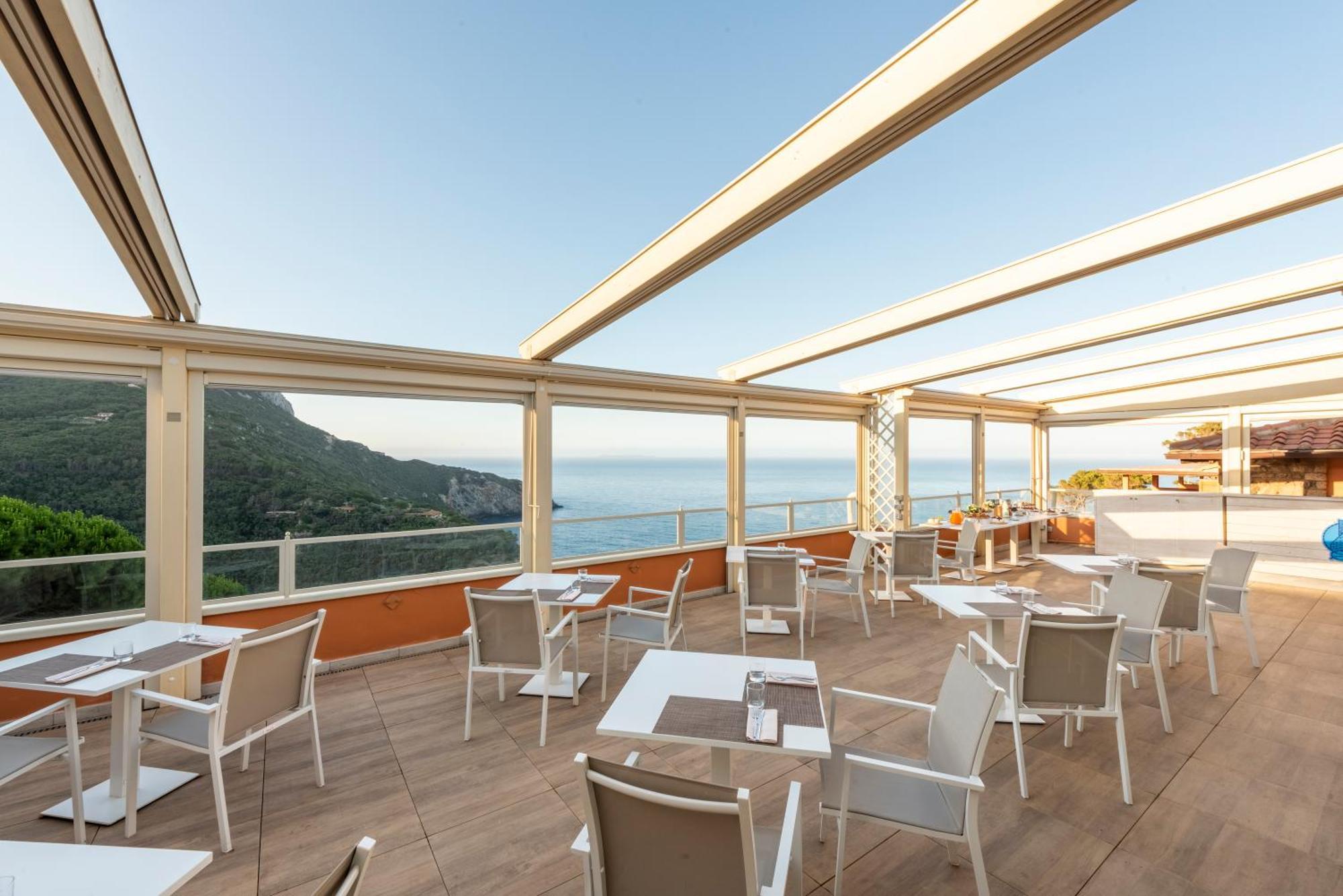 Boutique Hotel Torre Di Cala Piccola ปอร์โต ซานโต สเตฟาโน ภายนอก รูปภาพ