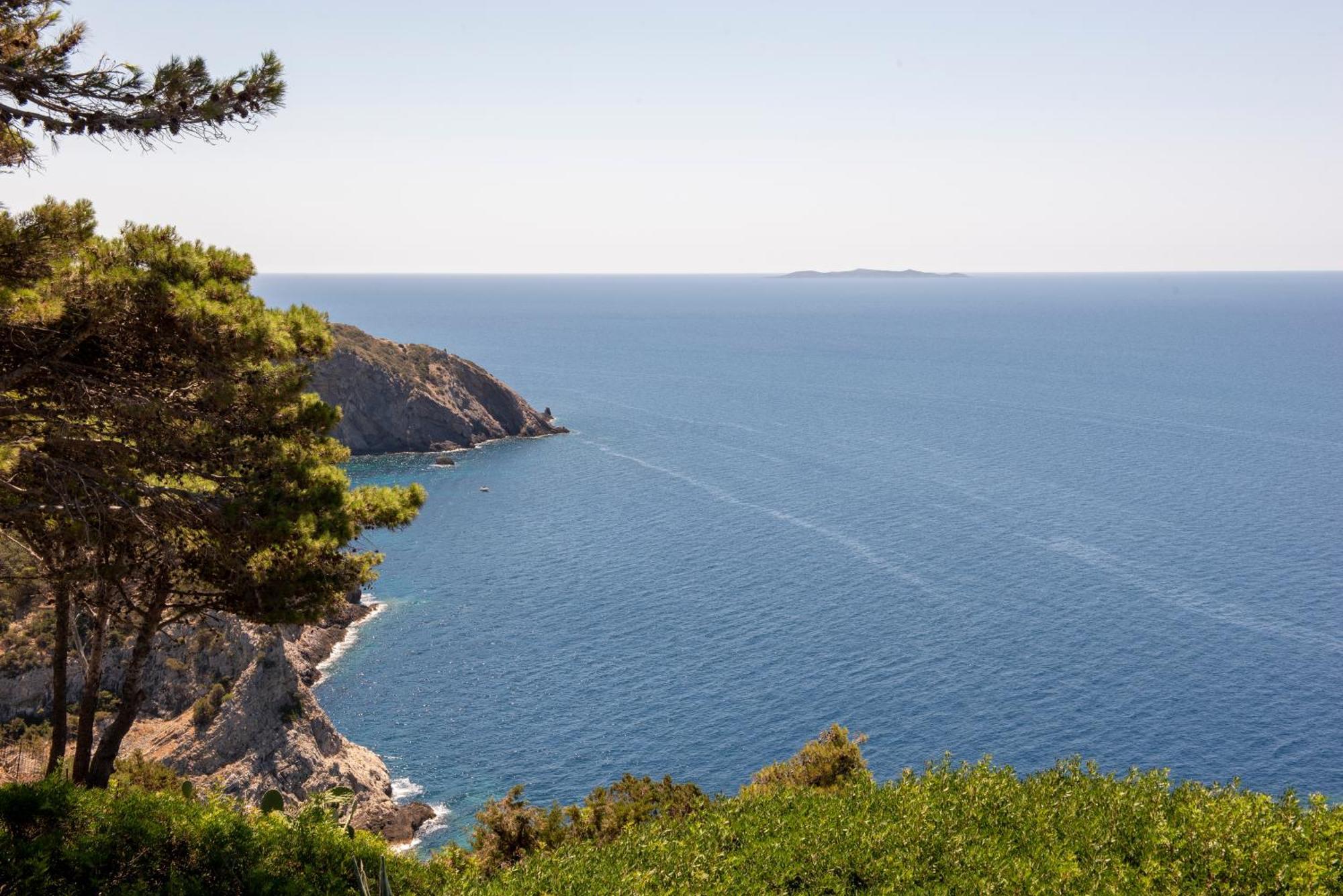 Boutique Hotel Torre Di Cala Piccola ปอร์โต ซานโต สเตฟาโน ภายนอก รูปภาพ
