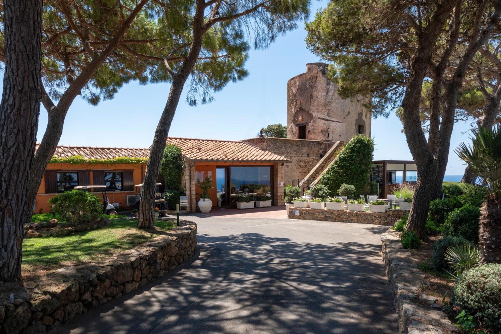 Boutique Hotel Torre Di Cala Piccola ปอร์โต ซานโต สเตฟาโน ภายนอก รูปภาพ